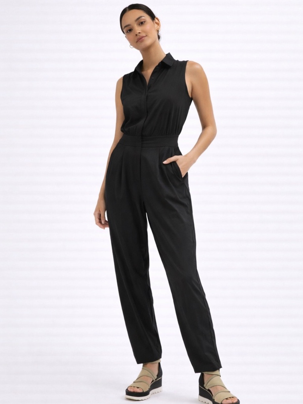 Athleta women’s Utility Jumpsuit black sleeveless 1/2 Zipper size 6 petite